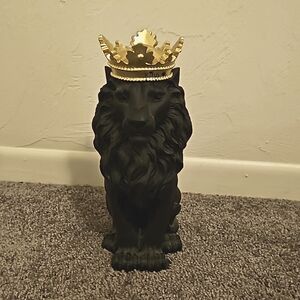 Lion statue